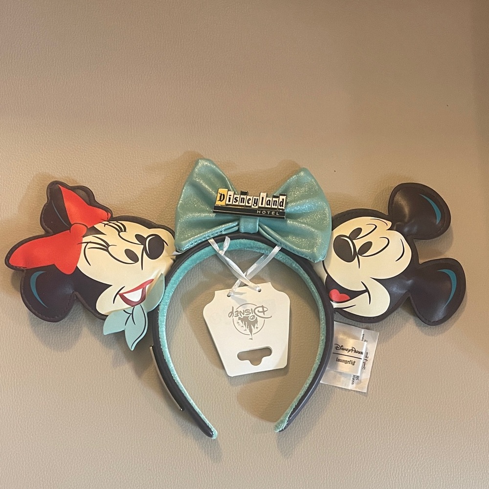 ✨ Disneyland Hotel Minnie & Mickey Ears Headband - Teal Bow